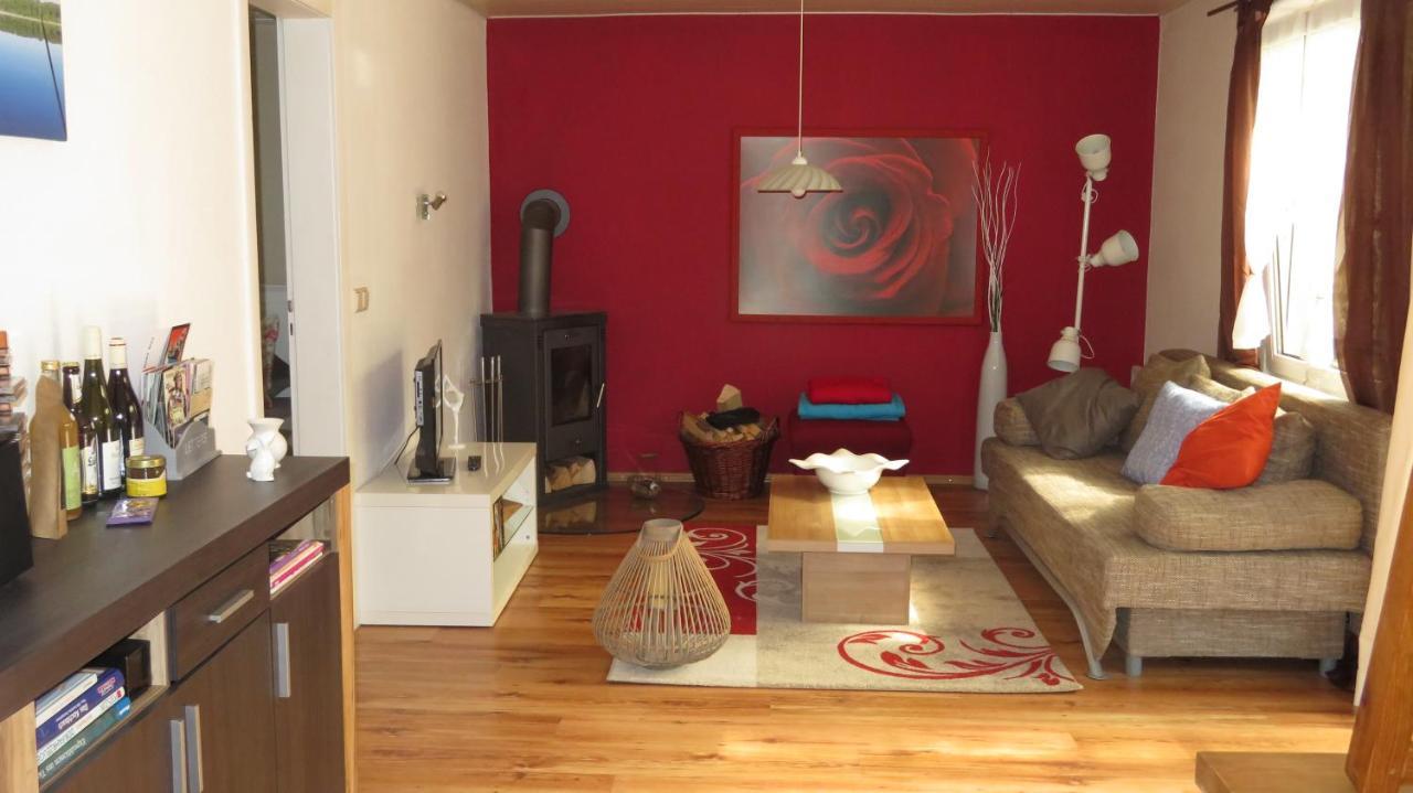 Kastavengrund - Ferienhaeuser Mit Kamin Lychen Extérieur photo